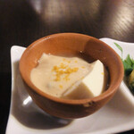 魚酔庭 - お豆腐の酒盗のせ