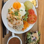 latte cafe & kitchen - 