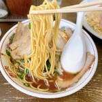 はなや食堂 - 焼き飯セットにしたけど個人的には白米とラーメンのシンプルなのが好みで正解だったかも( ºωº )✨