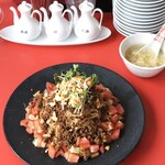 中華飯店 - 冷やし汁なし坦々麺