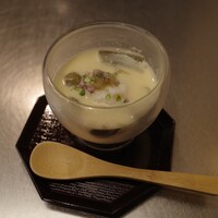 なにわ天ぷら 維心 - 美味し過ぎた冷製スープ。あと3Lくらい飲めます。