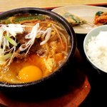 K-DINING Cafe とんがらし - ランチのユッケジャンチゲ（2009/8）