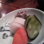 とんかつ武蔵  - つけあわせのお漬物