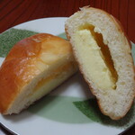 Nabixi No Pan - たっぷりクリームパン
