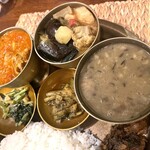ネパール料理バルピパル - 1️⃣ダルパート　1020円