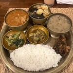 ネパール料理バルピパル - 3️⃣タルバート　1020円