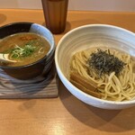 Menno Tei Sasakiya - たまにはカレーつけ麺