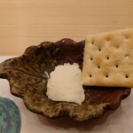 おたる政寿司 - 先付 (吉野葛を使ったチーズ豆腐)