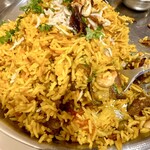 プラバート - ビリヤニはボリューミー！マトンもたくさん！