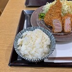 あじフライ神楽坂さくら - 大盛りご飯