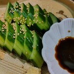 割鮮 吉在門 - きゅうり一本漬け