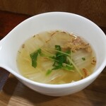 キッチン ブルー グローブ - キャベツスープのアップ