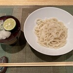 七彩 - 大根おろしたっぷりすだちうどん