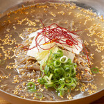 Koube Samugyopusaru - 冷麺