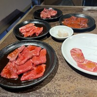 ヤキニク甲 - 