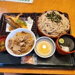 和風レストラン まるまつ - 天ぷらそばとミニ牛丼