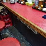 一姫ラーメン - 料理写真:こちらのカウンター席に座りました(^^)v