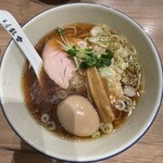 214531056 - 【ザ・正油らーめん850円】【味付玉子130円】