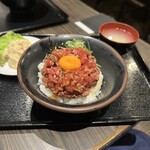 精肉・卸の肉バルSanoso - 