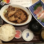 築地食堂 源ちゃん - あら煮と刺身