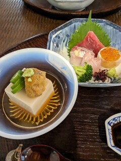 Karuizawa Japanese cuisine Oshima - 生魚片與胡麻豆腐