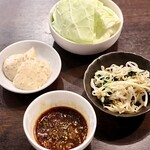 羊食市場しまだや - お通しとジンタレ