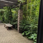 イレブンシス ティールームス - 中庭