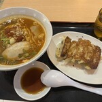上々麺房 グンゼタウンセンター つかしん店 - 