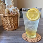 カフェカモット - はちみつレモネード炭酸 単品¥500 別メニューのドリンクセットに+¥50でもつけれます