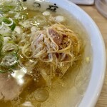 しょうがラーメン 七の庫 - チャーシューが和えてある生姜の千切り