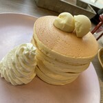 高木珈琲 - ミルフィーユパンケーキ＋たっぷりバター