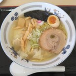Umai Menkuitei - ワンタン麺