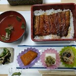 増田家 - うな重（上） 3500円