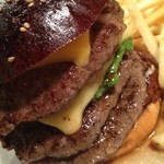 ハングリー ヘブン - 皿が肉汁だらけ(^ ^) 2013/09/21