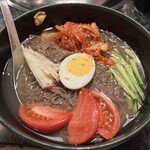 Yakiniku Horumon Kinraku - 冷麺
