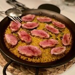 アロセリア ラ パンサ - 鴨肉とポルチーニ茸のパエリア