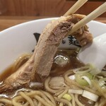 人類みな麺類 - チャーシュー薄め