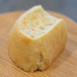 セリュー - ランチコース 9680円 のパン