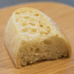 セリュー - ランチコース 9680円 のパン