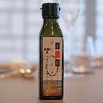 セリュー - ランチコース 9680円 のオリーブオイル