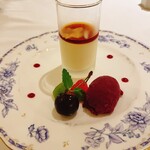 ラ・トリロジー - デセール(パンナコッタ)