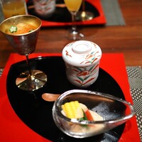 日本料理 初海 - 