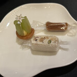 ガストロノミー ジョエル・ロブション - 