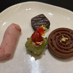 ガストロノミー ジョエル・ロブション - 