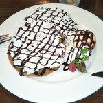 雪詩慕雲 - カフェモカパンケーキ。