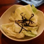 元祖台湾もつ鍋仁 - お通し