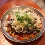 元祖台湾もつ鍋仁 - センマイ刺し