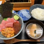 海鮮丼専門店 木津 魚市食堂 - 