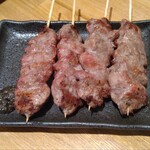 Yakitori Senmonten Kagiya - かしら。塩がきついな。