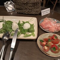 オービカ モッツァレラバー 梅田店 - 